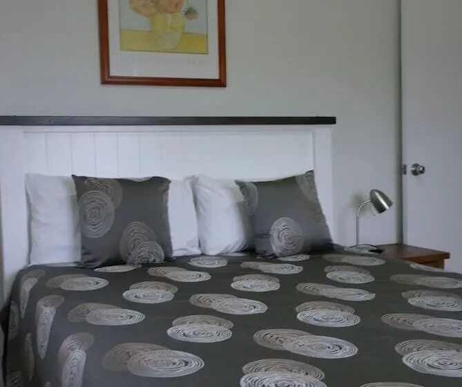２ベッドルームのスーペリアアパートメント, Hampton Court Apartments