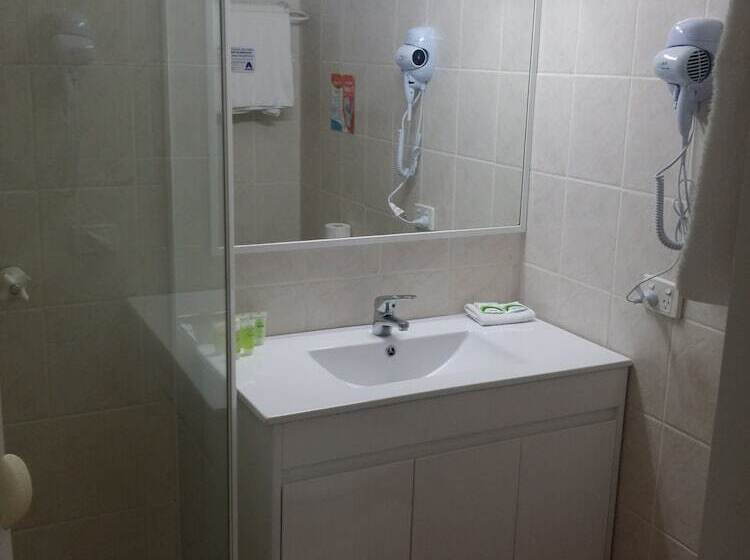 آپارتمان سوپریور 2 خوابه, Hampton Court Apartments