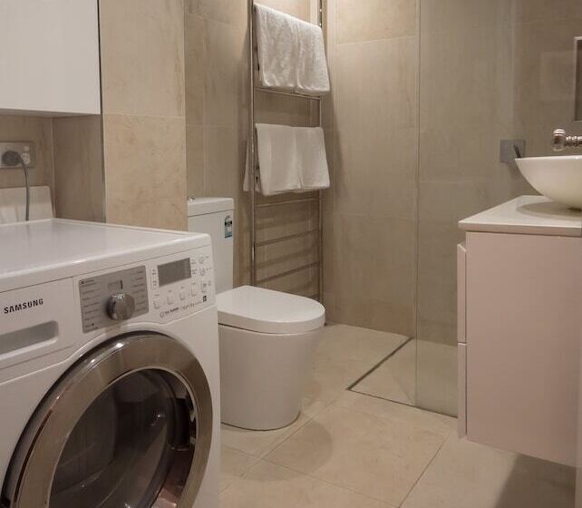 침실 2개 수피리어 아파트, Hampton Court Apartments