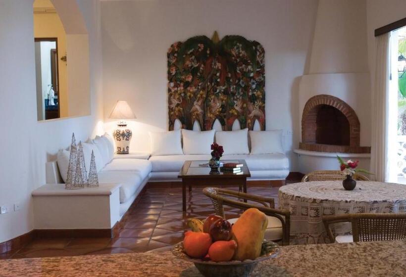 スイート, Hacienda Todos Los Santos