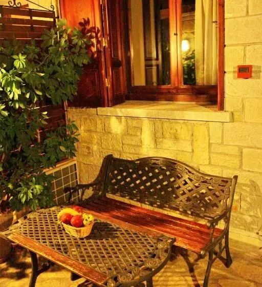 اتاق استاندارد با چشم‌انداز دریا, Ilion