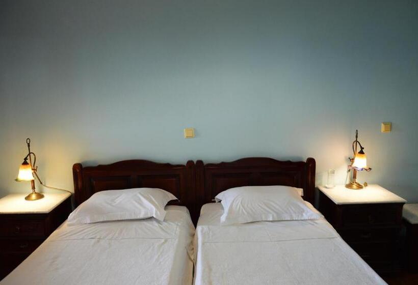 اتاق استاندارد با چشمانداز دریا, Ilion