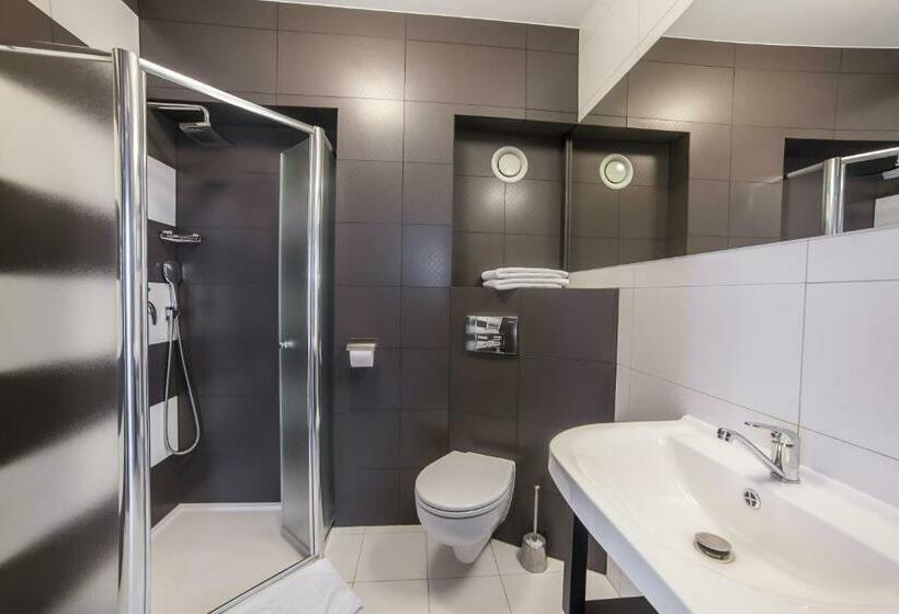 标准工作室, Olymp 3