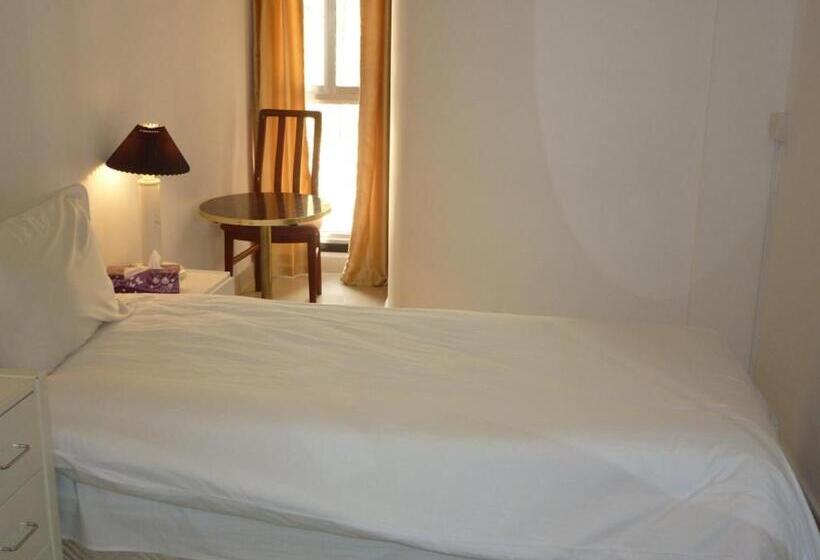 غرفة قياسية فردية, Qurum Beach