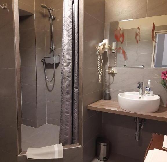 Chambre Standard Rez-de-chaussée, La Colonna