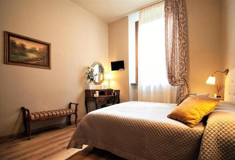 Chambre Standard Rez-de-chaussée, La Colonna