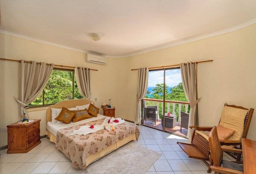 اتاق سوپریور, Carana Hilltop Villa