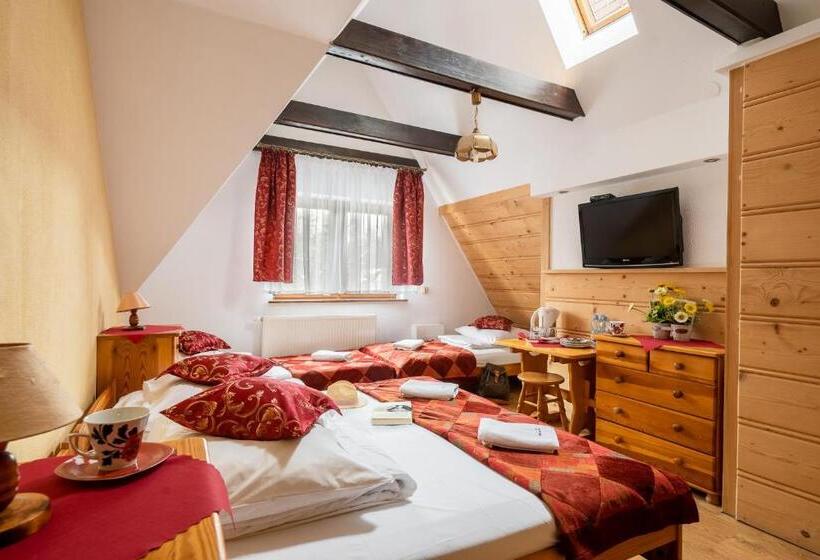 Четырехместный Номер Стандарт, Willa Cztery Pory Roku