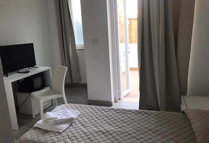 标准单人间, Artemide Mare