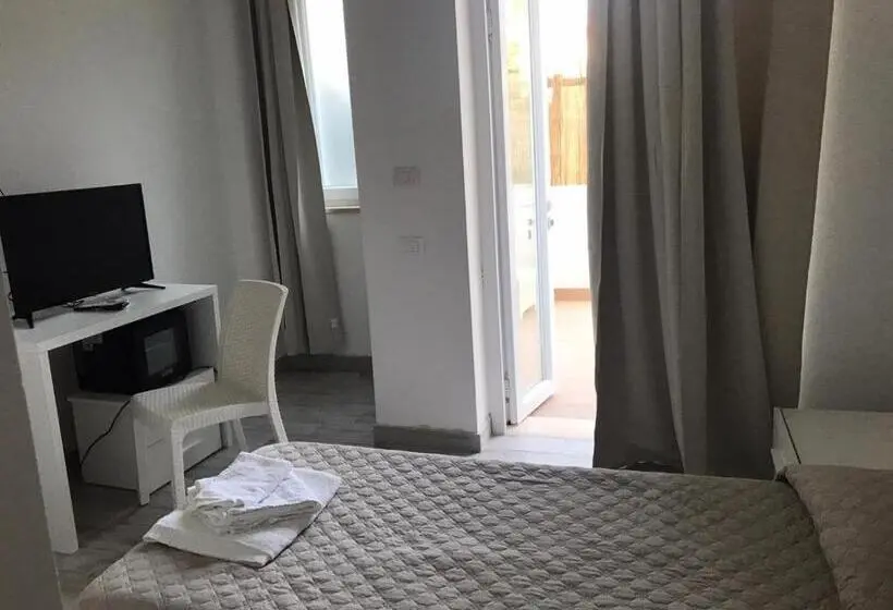 Standard Yhden Hengen Huone, Artemide Mare