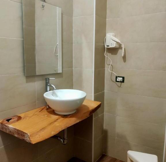 适合残疾人使用的标准间, Artemide Mare