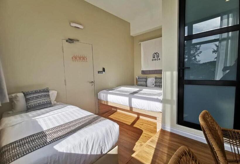 חדר משפחתי דלוקס, Oikos Poshtel