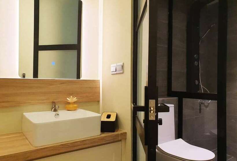 חדר דלוקס, Oikos Poshtel