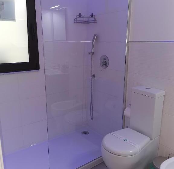 Standard Triple Room with Terrace, Cesare S Guests Acitrezza