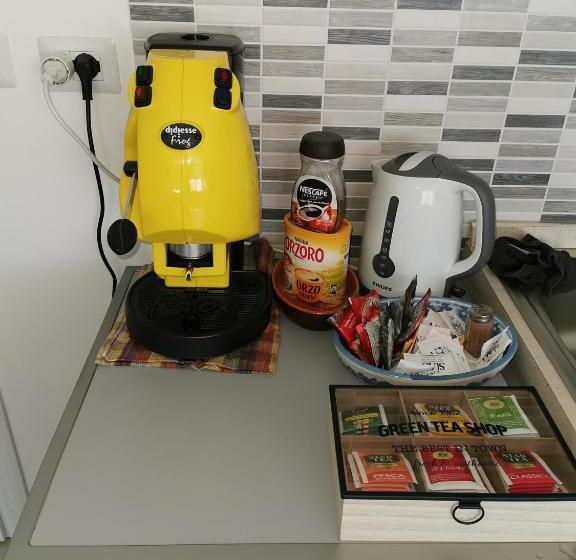 اتاق لوکس با تراس, Cesare S Guests Acitrezza