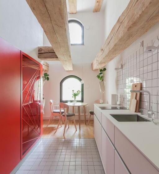 آپارتمان 1 خوابه, Apartamenty Monka