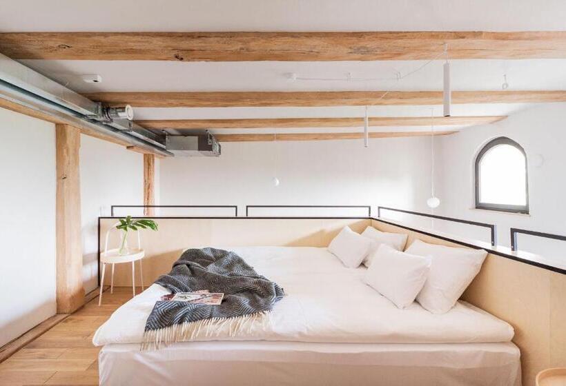 آپارتمان 1 خوابه, Apartamenty Monka