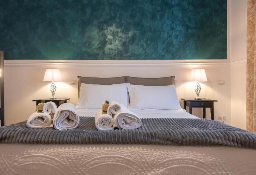 带阳台的豪华间, Liberty Palace