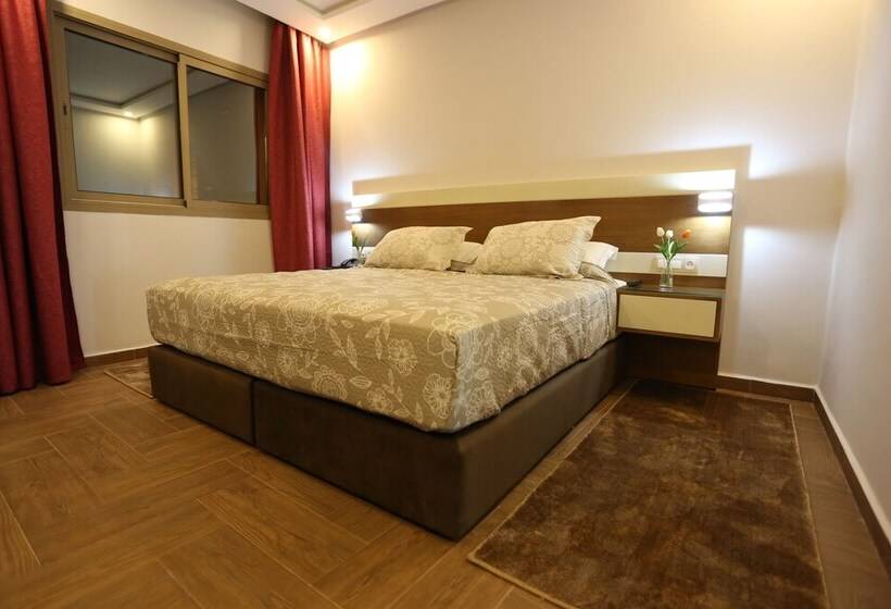 标准单人间, Makarim Tetouan