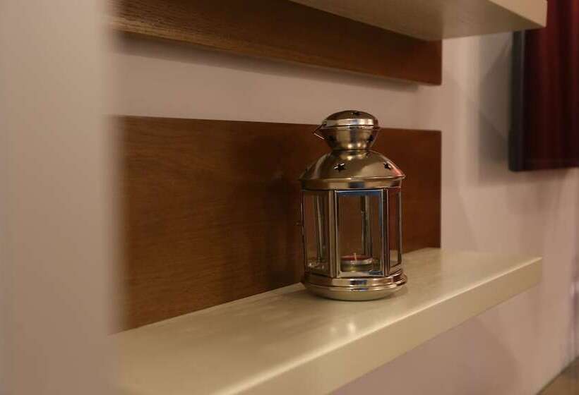 标准间, Makarim Tetouan