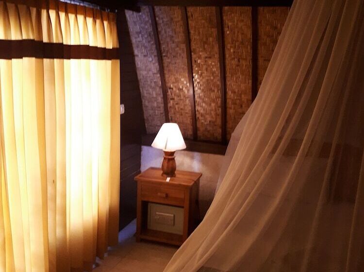 بانگلوی لوکس, Sandy Beach Bungalows