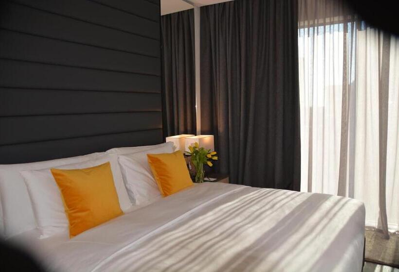 اتاق سوپریور با تخت بزرگ, Swissbelboutique Bneid Algar Kuwait