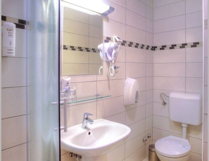 标准间带阳台, Guest Accomodation Tamaris