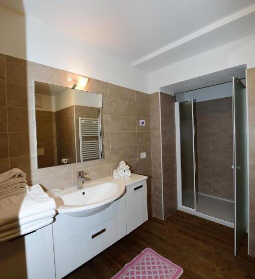 דירת חדר עם טרסה, La Casa Al Noce