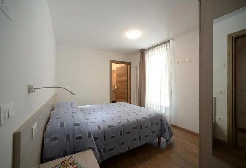 テラスつきの2ベッドルームアパートメント, La Casa Al Noce