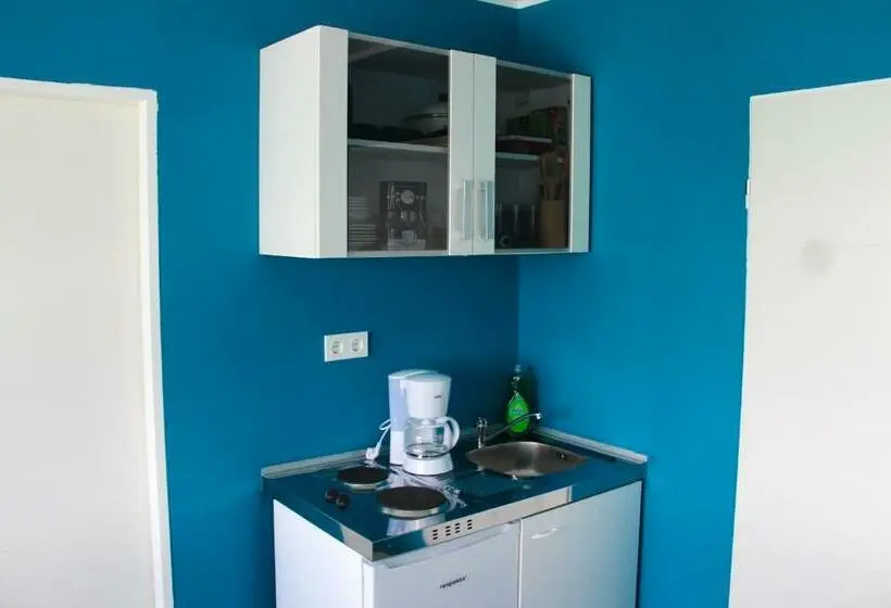 استودیوی لوکس, Skyhostel Friedrichshafen