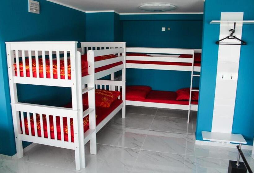 استودیوی لوکس, Skyhostel Friedrichshafen