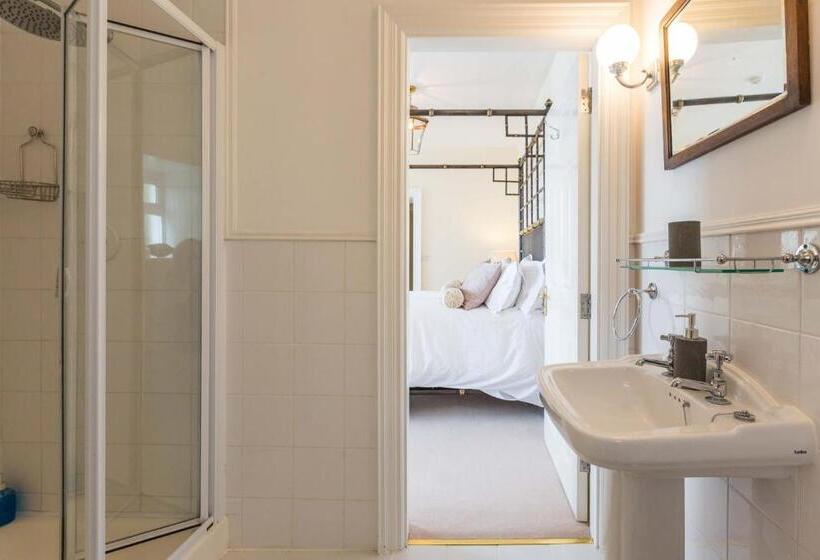 带大床的标准间, Barrow Lodge