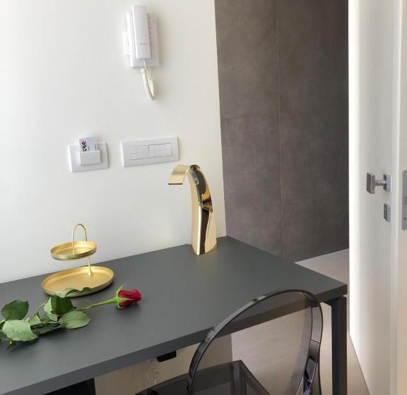 اتاق لوکس, Golden Suites 50