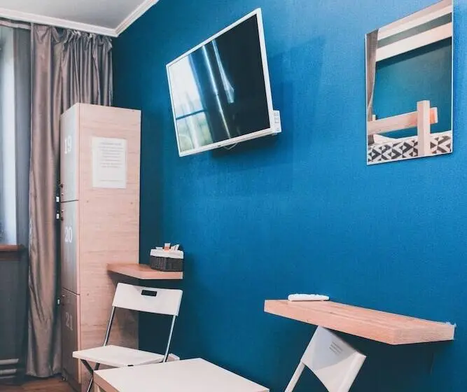 Economy Quadruple Room, Hostel Enisey