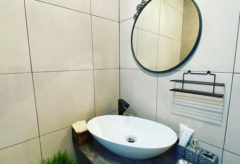 اتاق استاندارد با تخت دوبل, Hostel Enisey