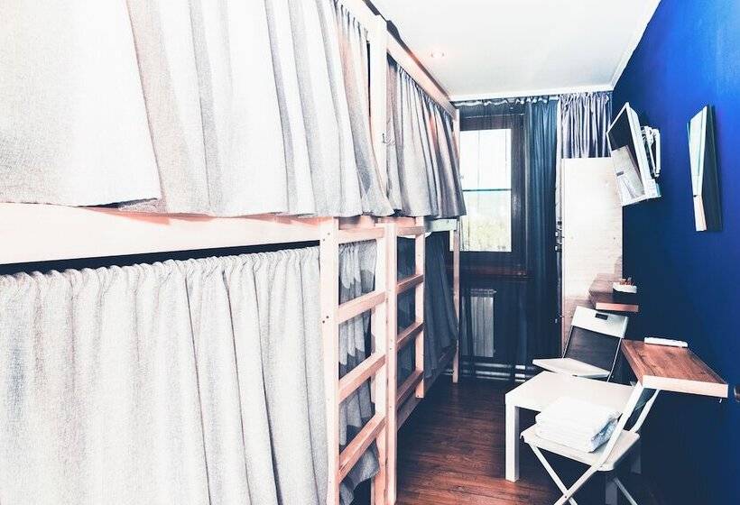 Economy Quadruple Room, Hostel Enisey