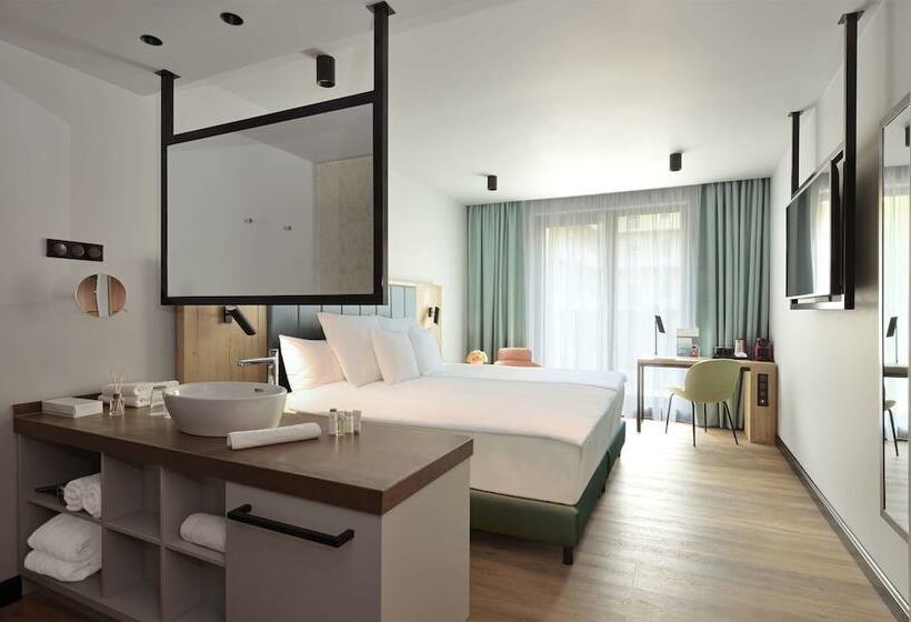 带观景的豪华间, Barcelo Budapest