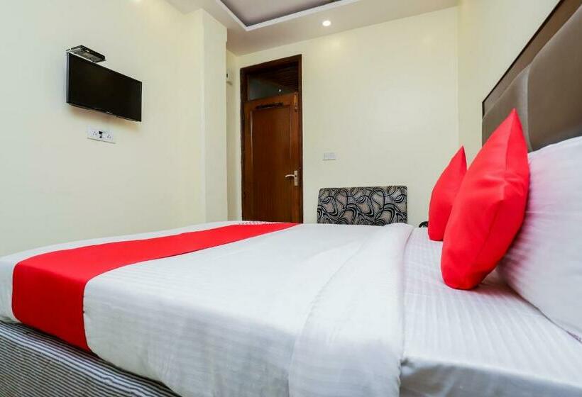 トリプルクラシックルーム, O Delhi Empire