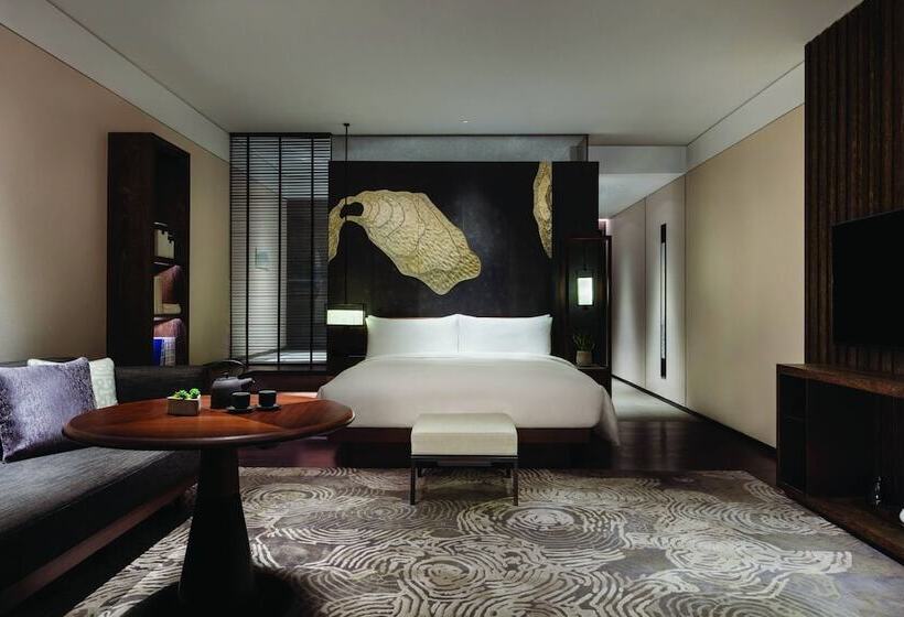 Номер Премиум Вид на Сад, Jw Marriott Hotel Qufu