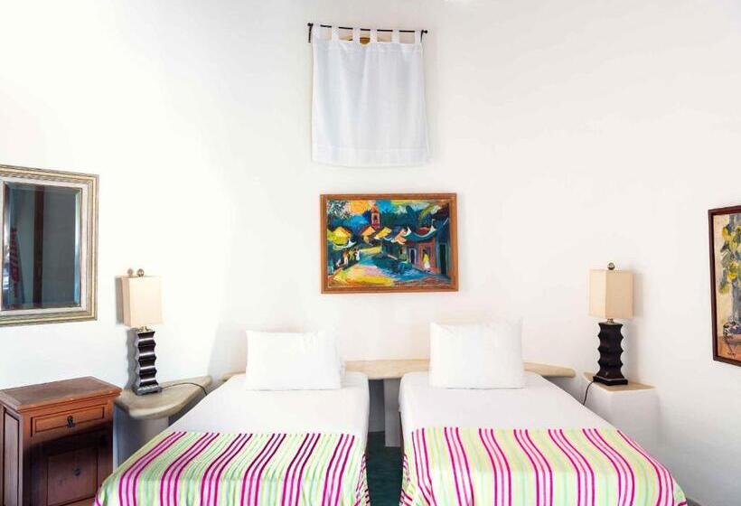 ویلای 2 خوابه, Villa Amor