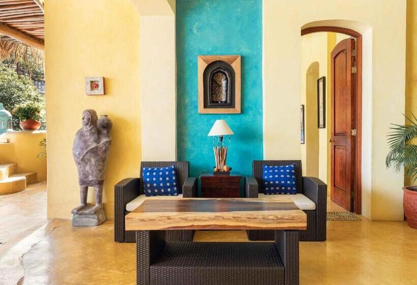 ویلای 2 خوابه, Villa Amor