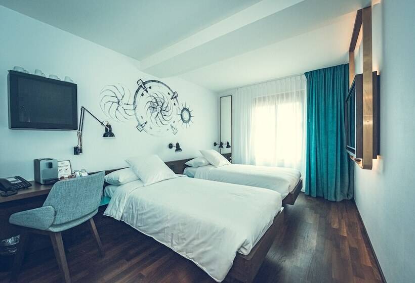 اتاق لوکس, Bernina Geneva