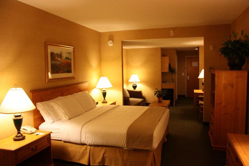 اتاق سوپریور سه تخته, Bernina Geneva