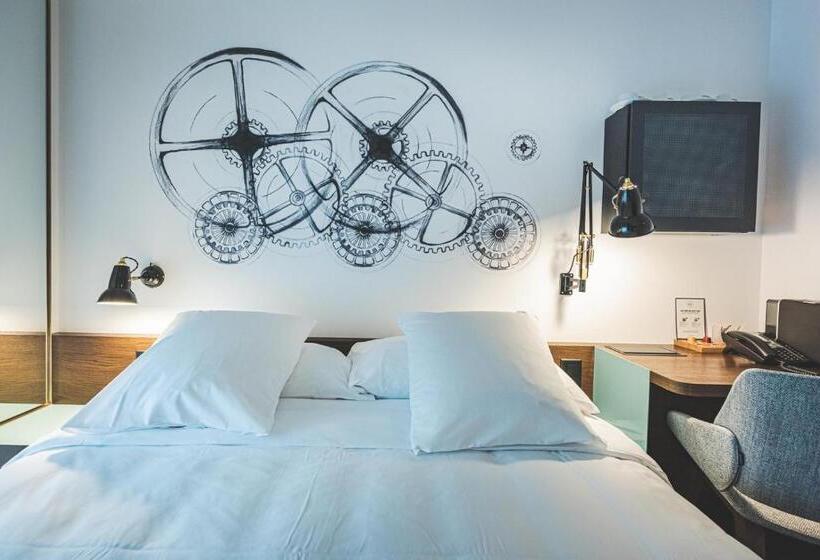 اتاق استاندارد با تخت بزرگ, Bernina Geneva