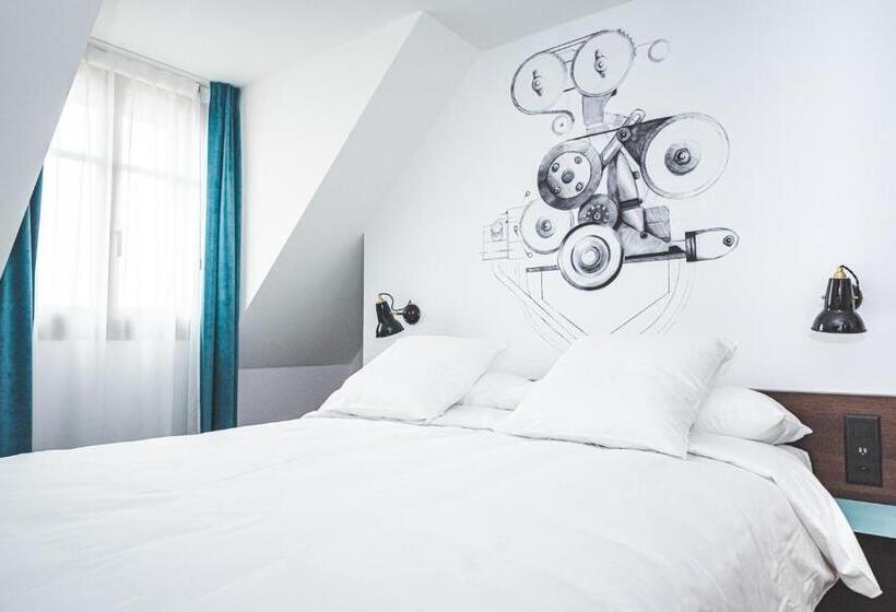 اتاق استاندارد با تخت بزرگ, Bernina Geneva