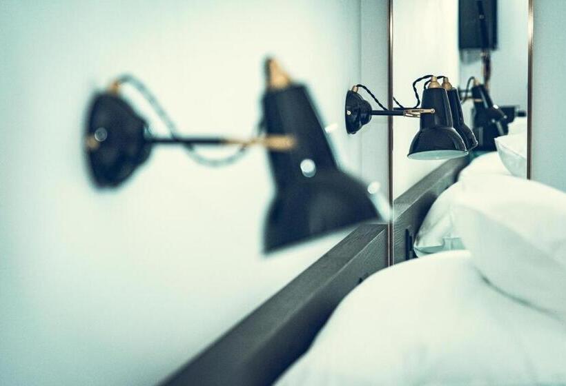 اتاق استاندارد با تخت بزرگ, Bernina Geneva