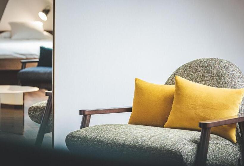 اتاق سوپریور با تخت بزرگ, Bernina Geneva