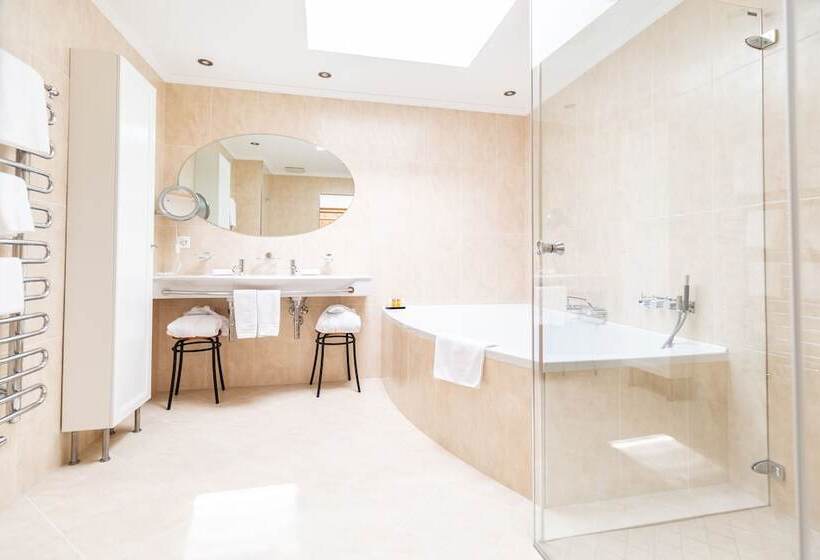 주니어 스위트, Bären