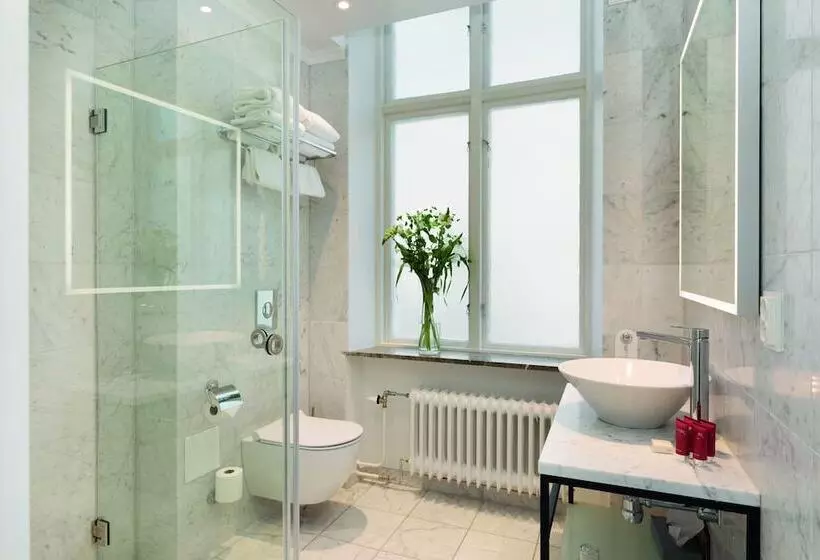 اتاق لوکس, Elite Stora Hotellet örebro