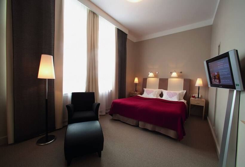 סוויטה, Elite Stora Hotellet örebro